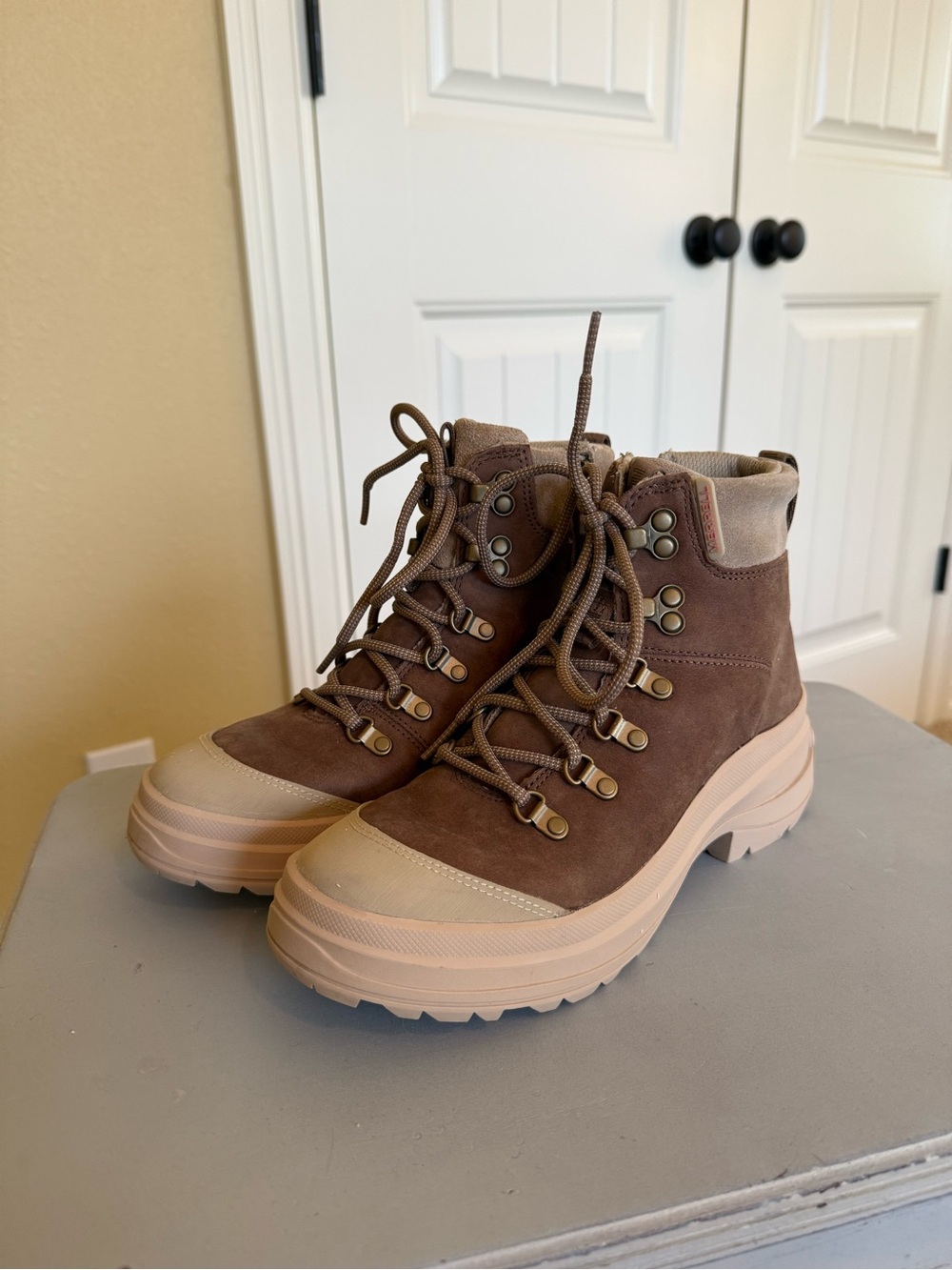 Merrell Women's Harper Lace Zip Waterproof Fashion Boot